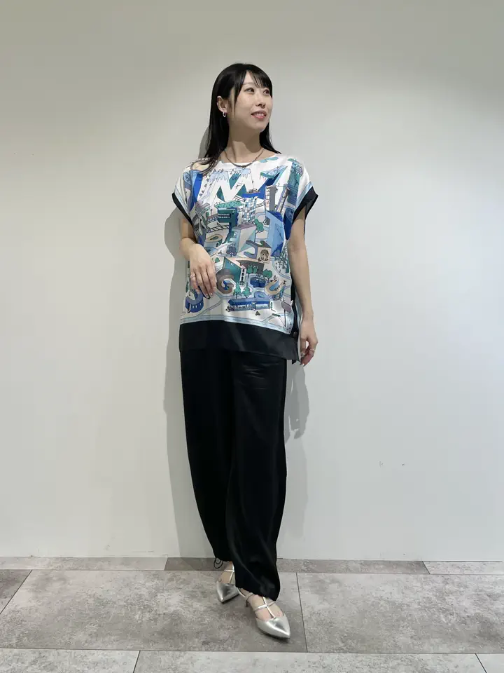 GRACE CONTINENTAL 端場 わかな コーディネート画像