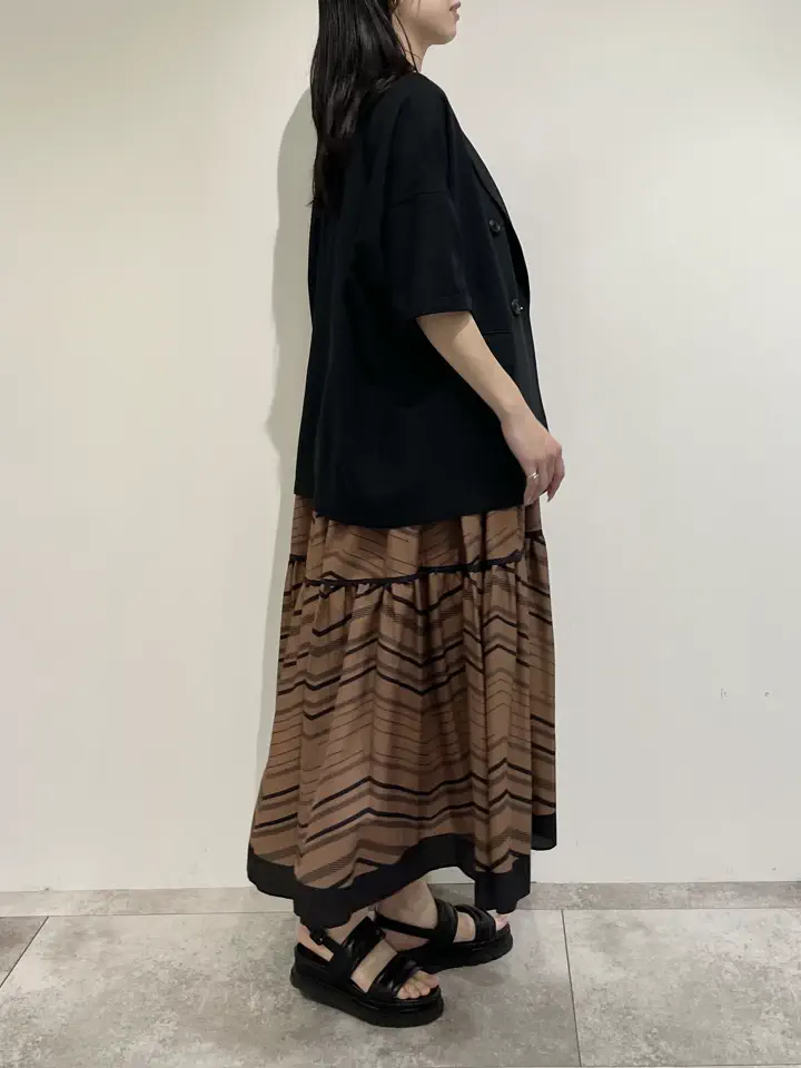 GRACE CONTINENTAL 端場 わかな コーディネート画像