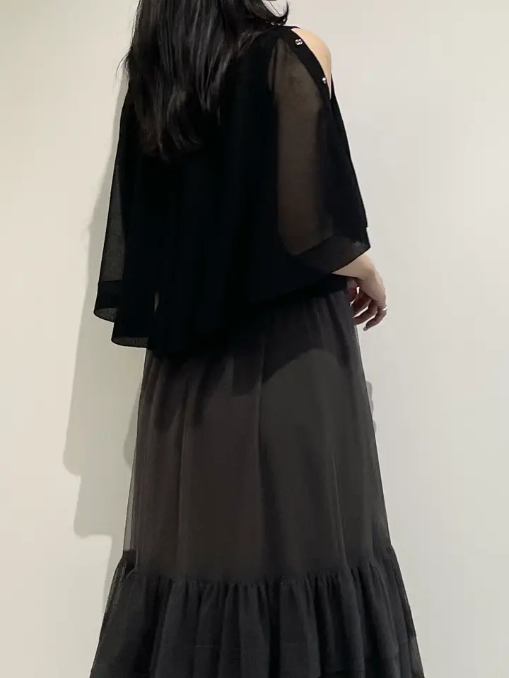 GRACE CONTINENTAL 端場 わかな コーディネート画像
