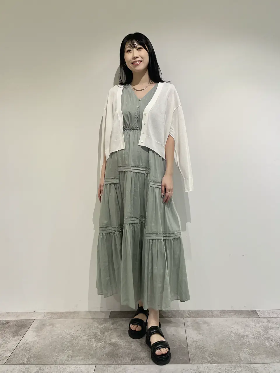  端場 わかな コーディネート画像