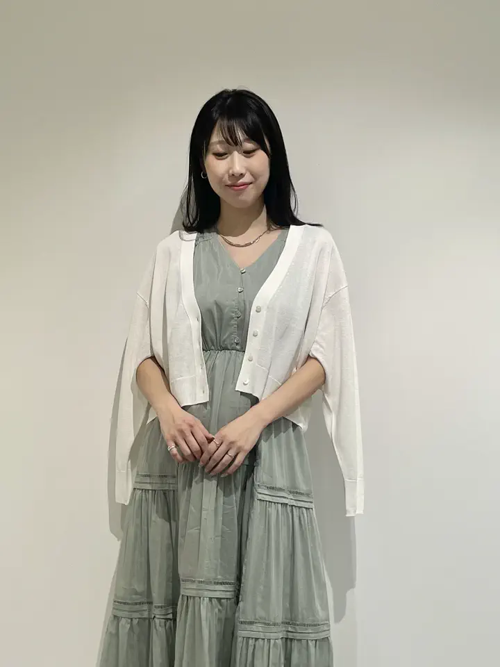 GRACE CONTINENTAL 端場 わかな コーディネート画像