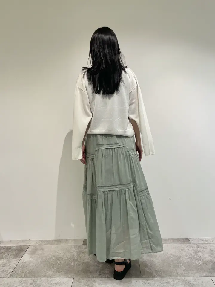 GRACE CONTINENTAL 端場 わかな コーディネート画像