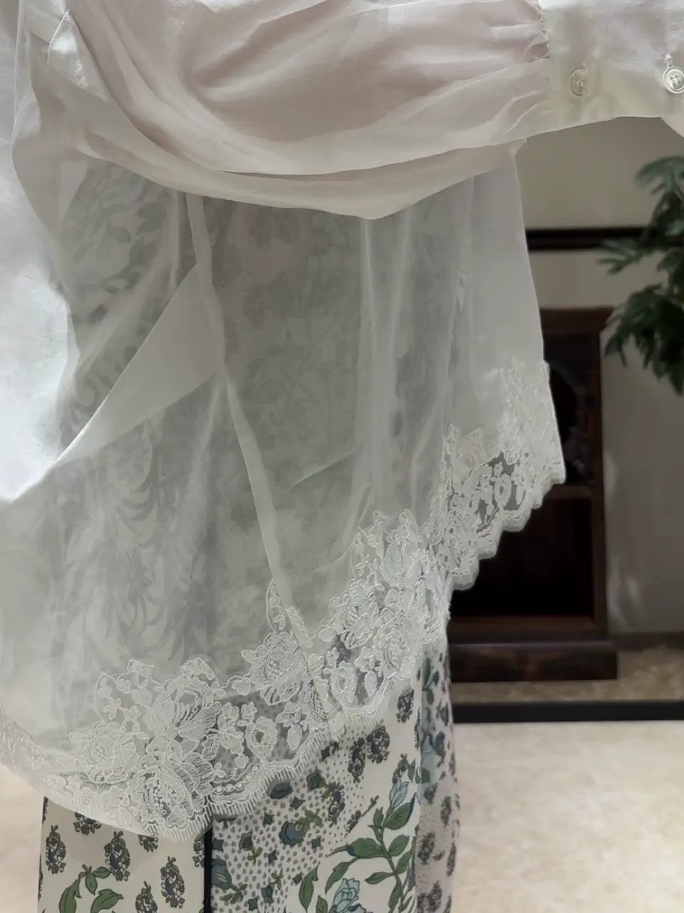 GRACE CONTINENTAL N.YURI コーディネート画像