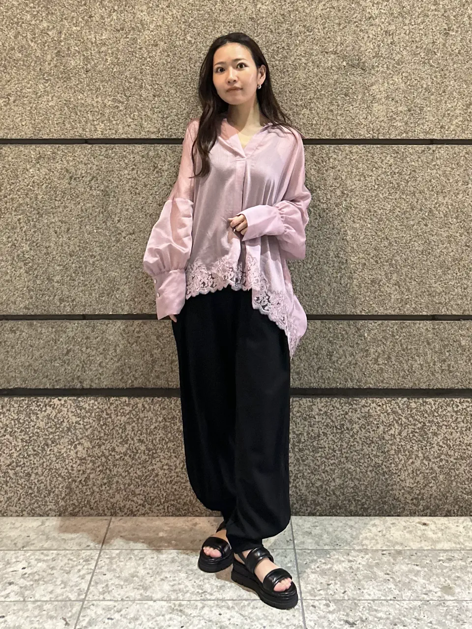  ERINA KATO コーディネート画像