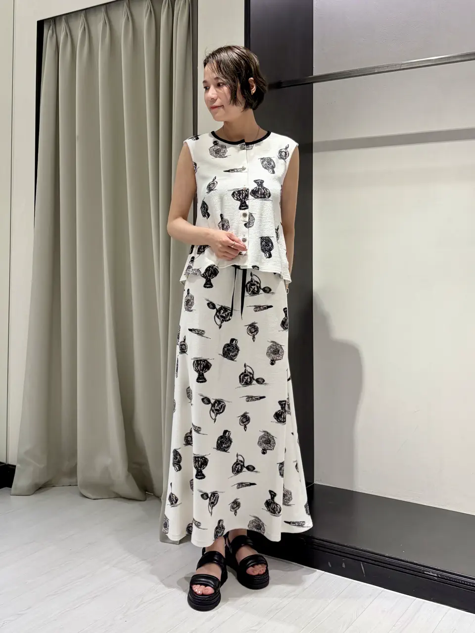 GRACE CONTINENTAL 亀田 未希 コーディネート画像