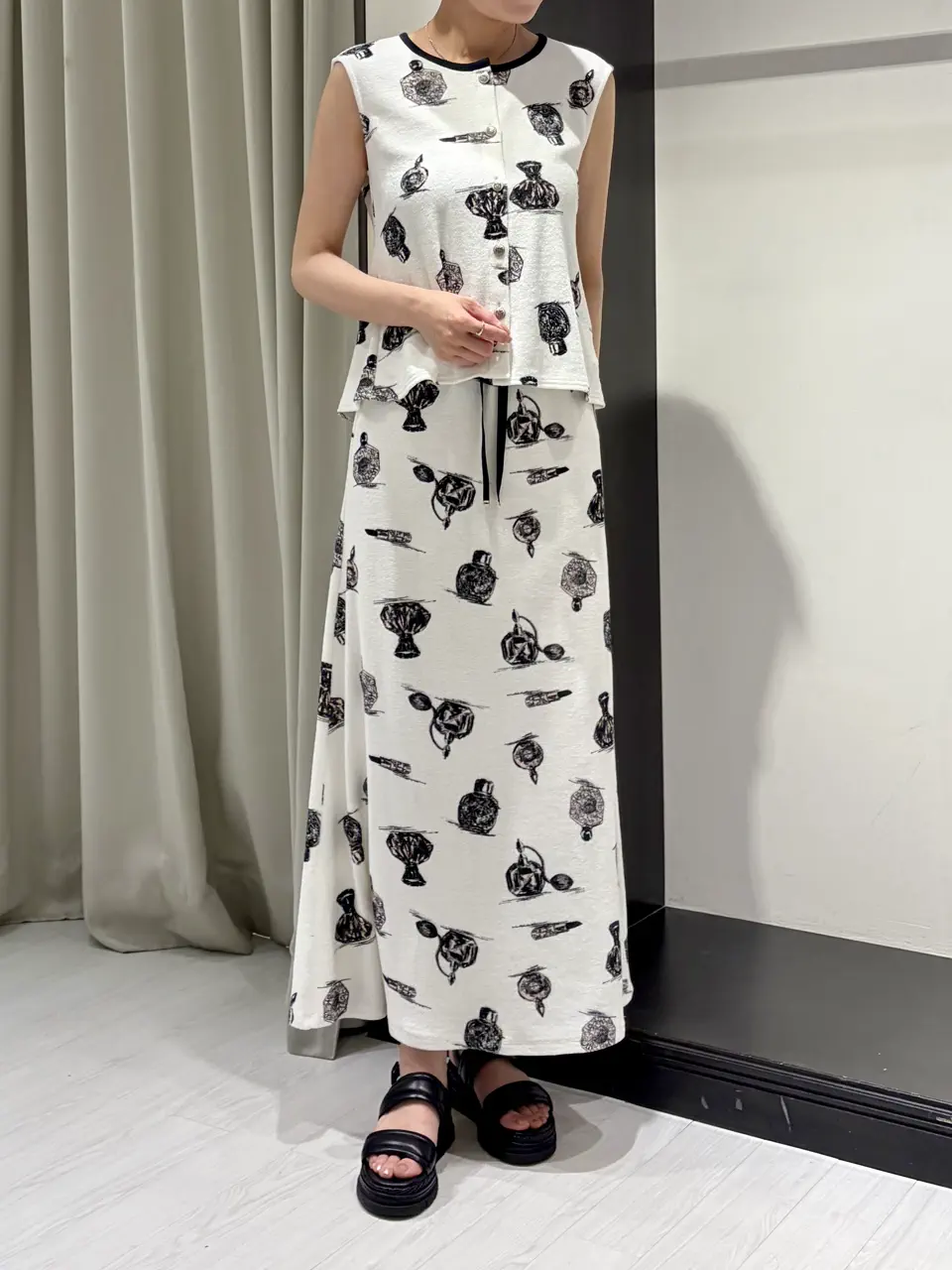 GRACE CONTINENTAL 亀田 未希 コーディネート画像