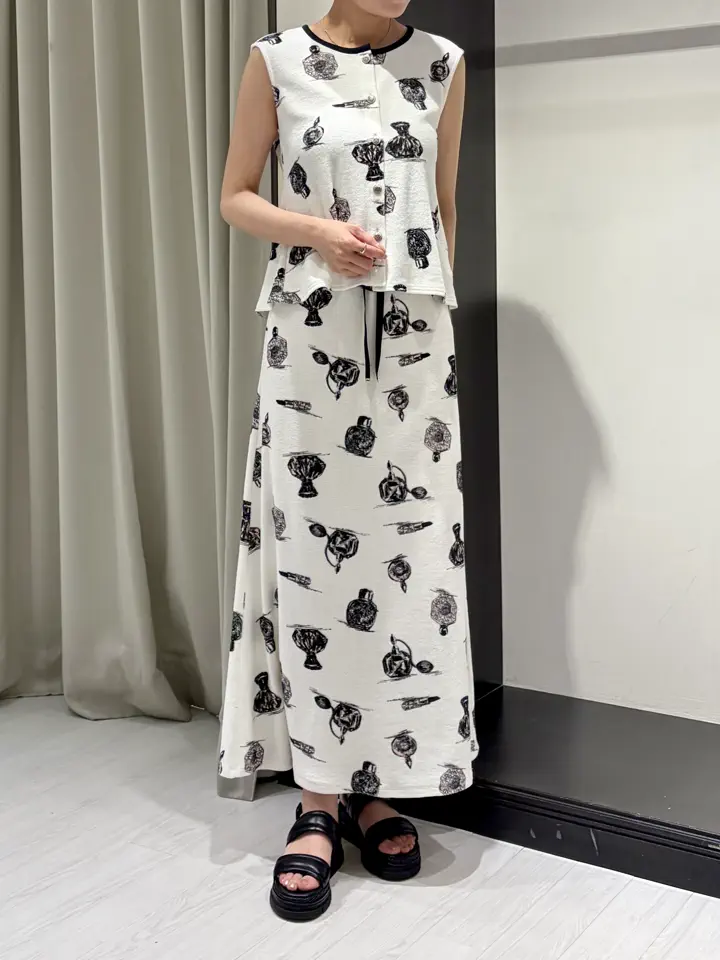 GRACE CONTINENTAL 亀田 未希 コーディネート画像