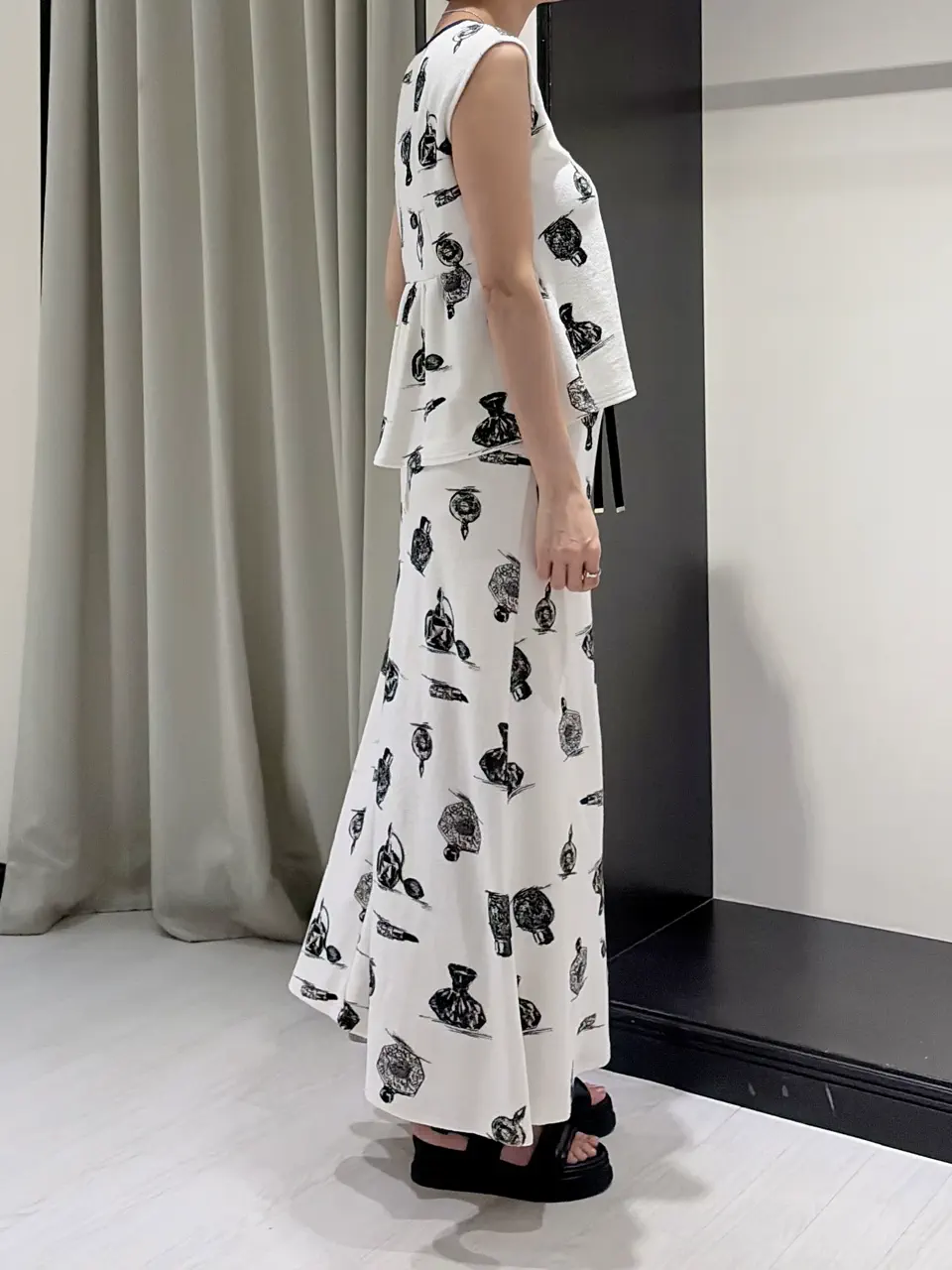 GRACE CONTINENTAL 亀田 未希 コーディネート画像