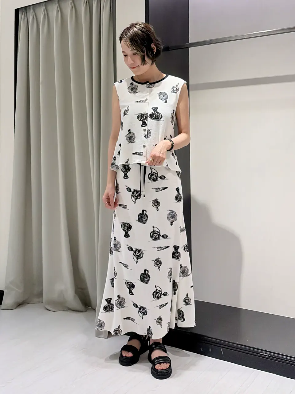 GRACE CONTINENTAL 亀田 未希 コーディネート画像