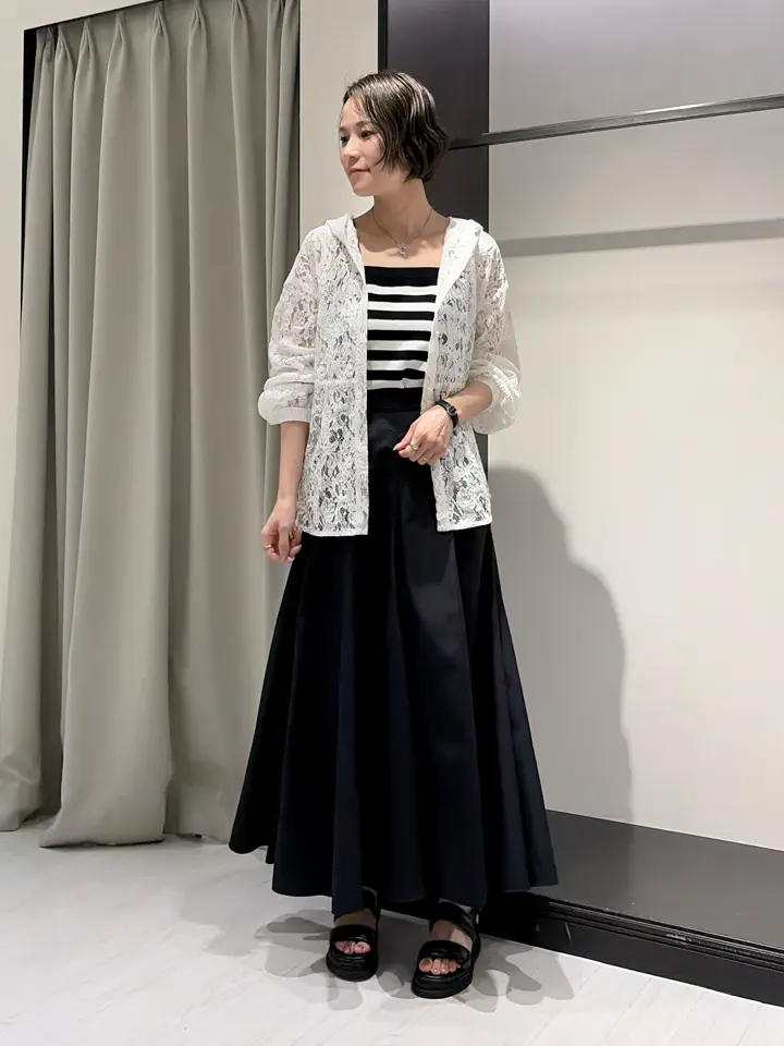 GRACE CONTINENTAL 亀田 未希 コーディネート画像