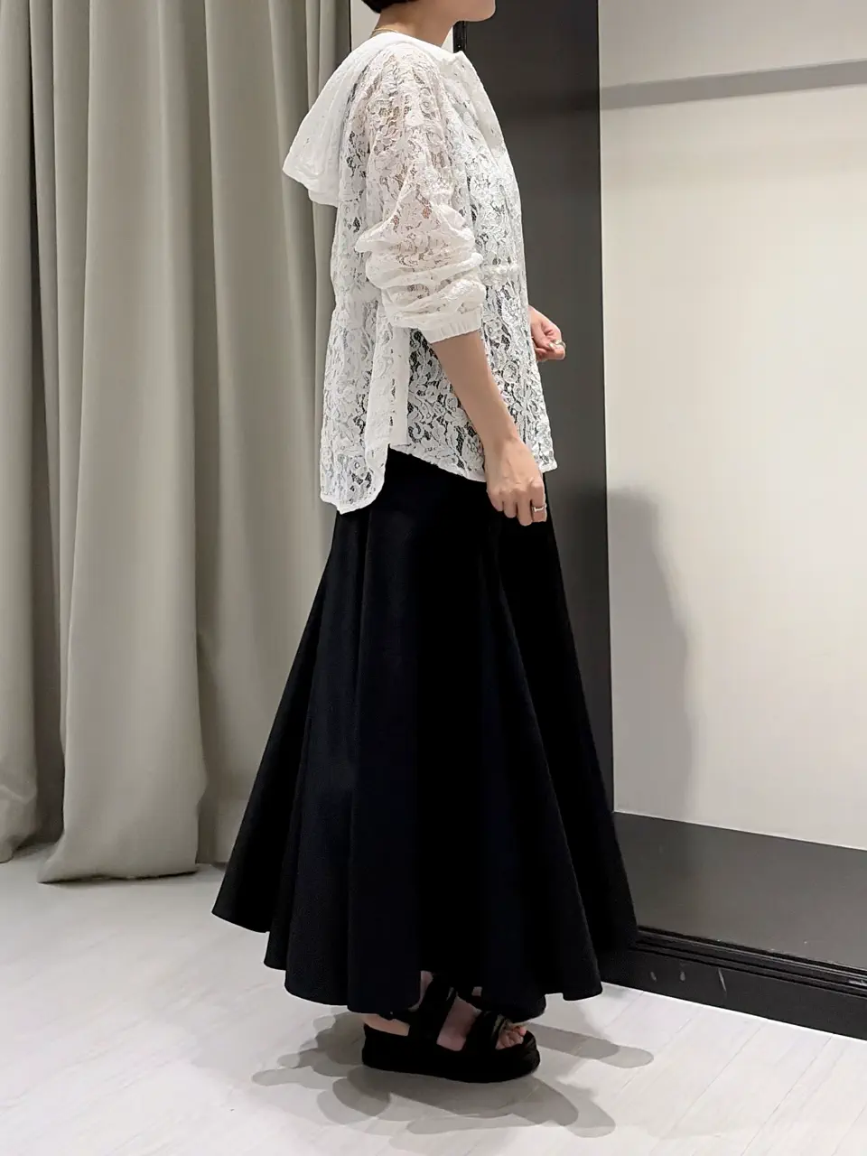 GRACE CONTINENTAL 亀田 未希 コーディネート画像