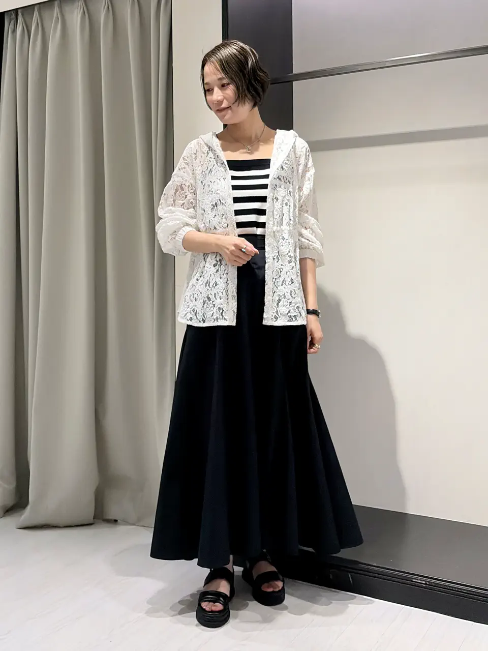 GRACE CONTINENTAL 亀田 未希 コーディネート画像