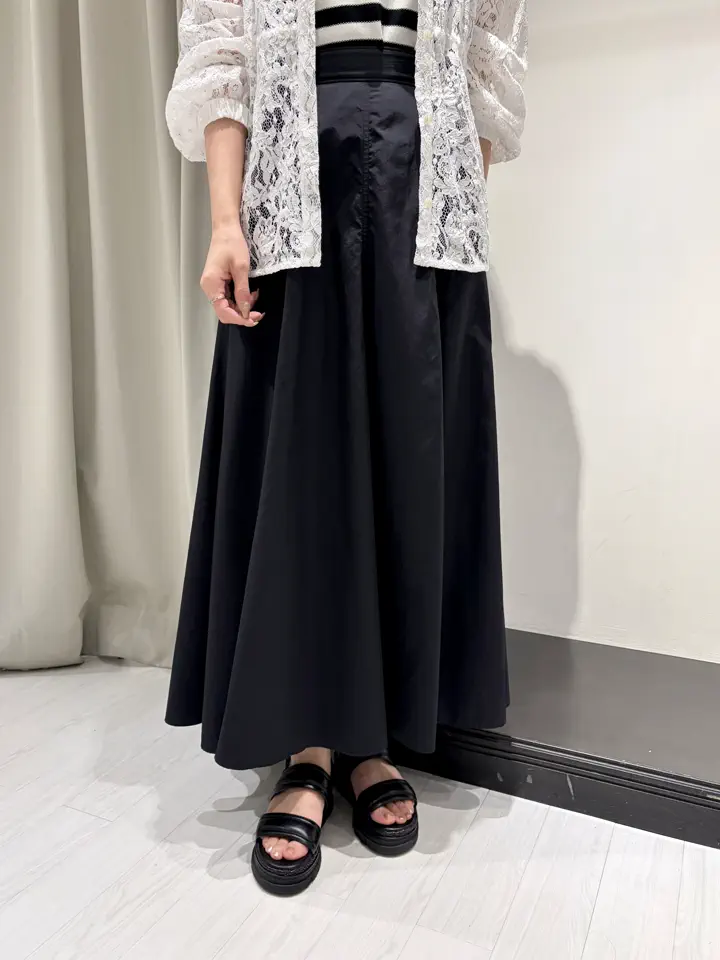 GRACE CONTINENTAL 亀田 未希 コーディネート画像