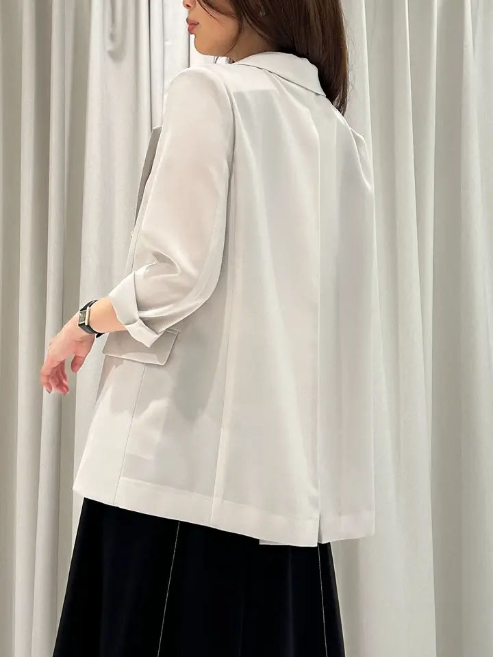 GRACE CONTINENTAL 志田　悠 コーディネート画像