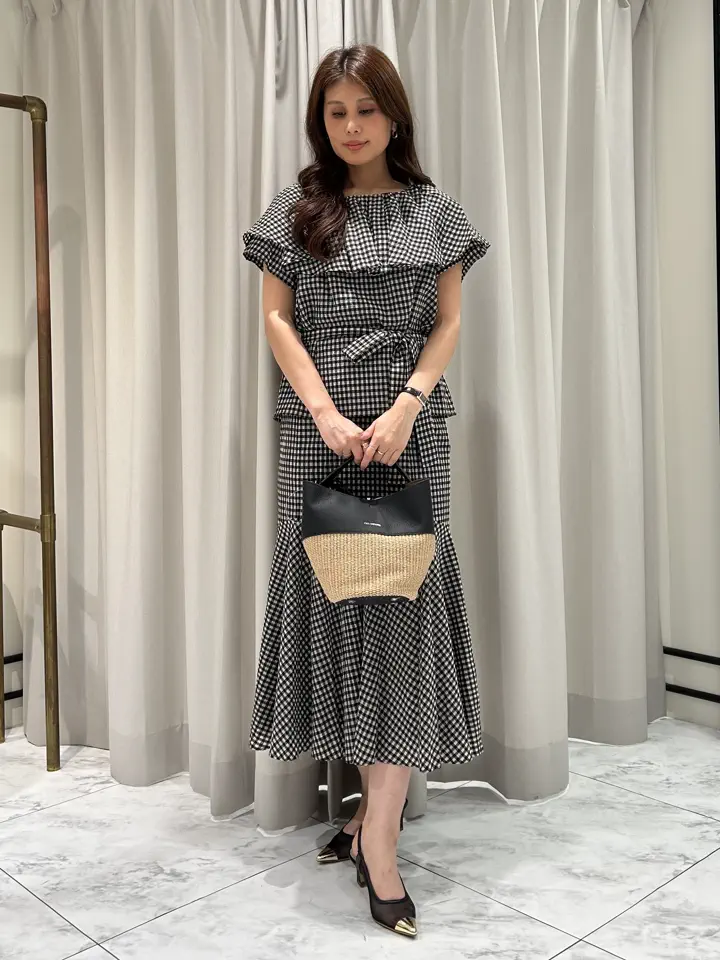 GRACE CONTINENTAL 志田　悠 コーディネート画像