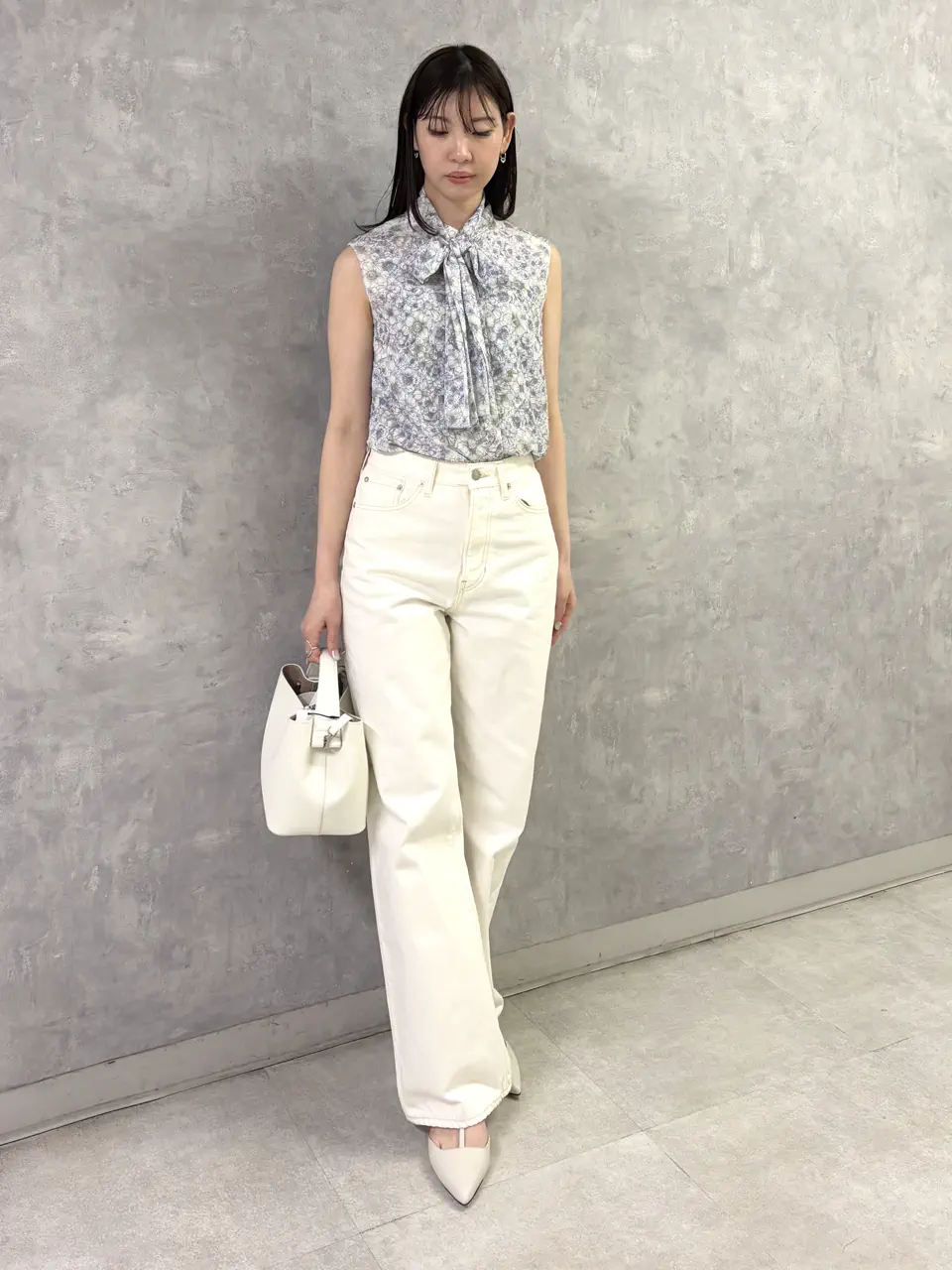  kobayashi コーディネート画像