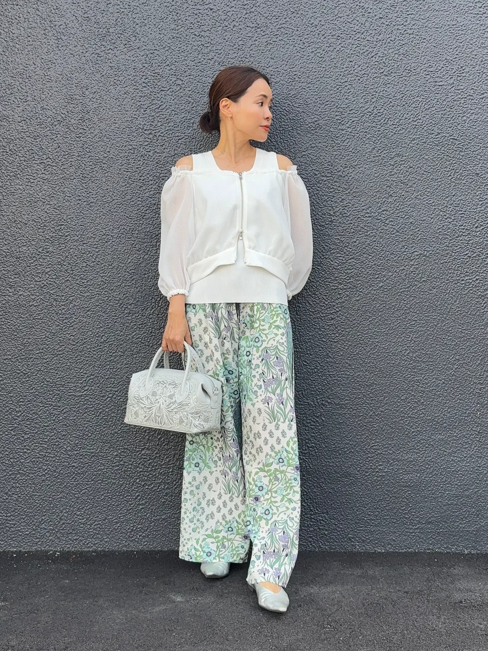  穐山　香織 コーディネート画像