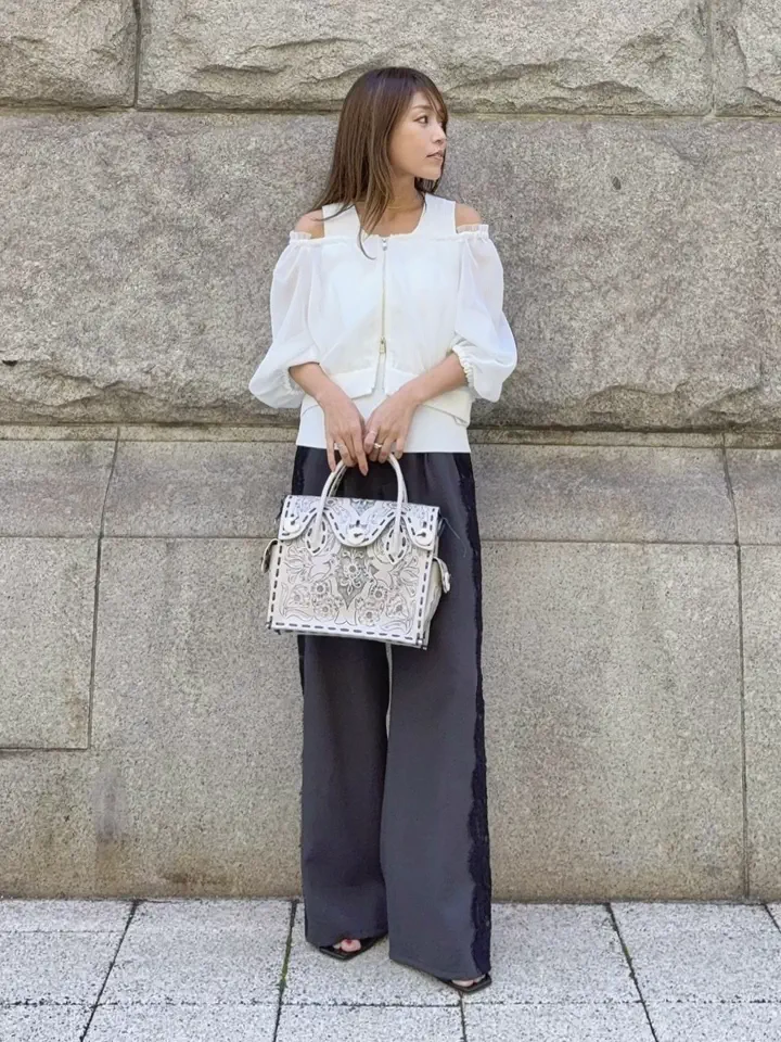 GRACE CONTINENTAL yukimi yonee コーディネート画像