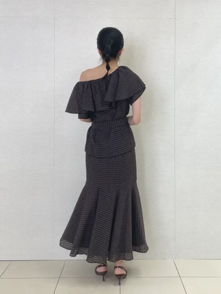 GRACE CONTINENTAL yoshi コーディネート画像