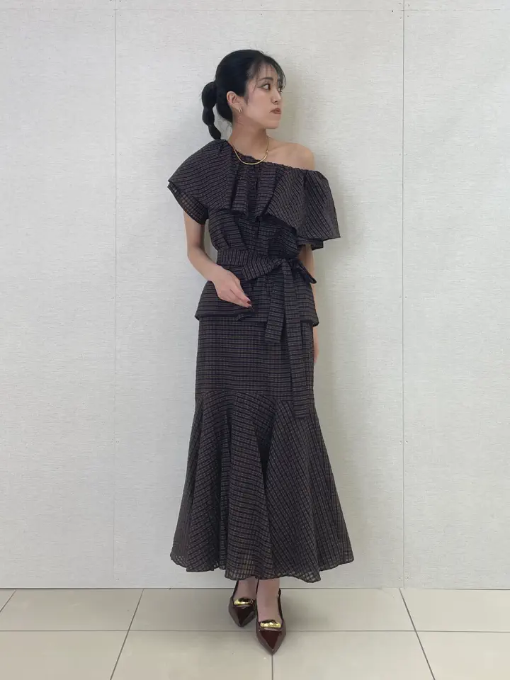 GRACE CONTINENTAL yoshi コーディネート画像