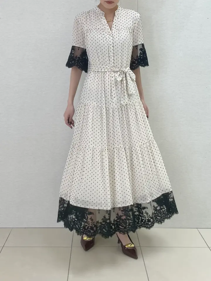 GRACE CONTINENTAL yoshi コーディネート画像