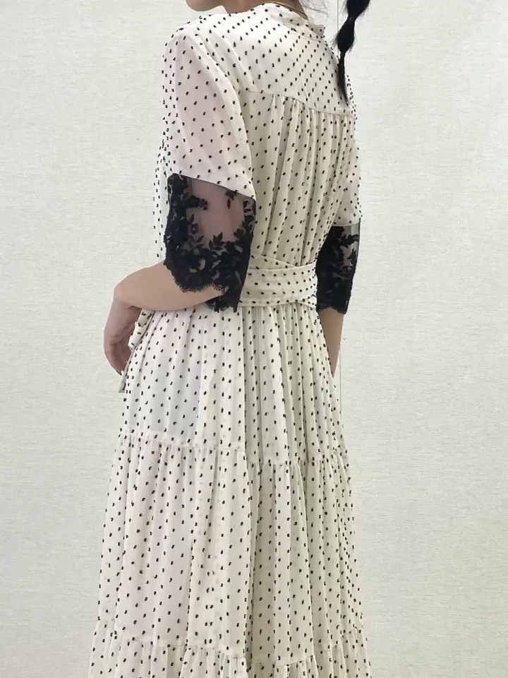 GRACE CONTINENTAL yoshi コーディネート画像