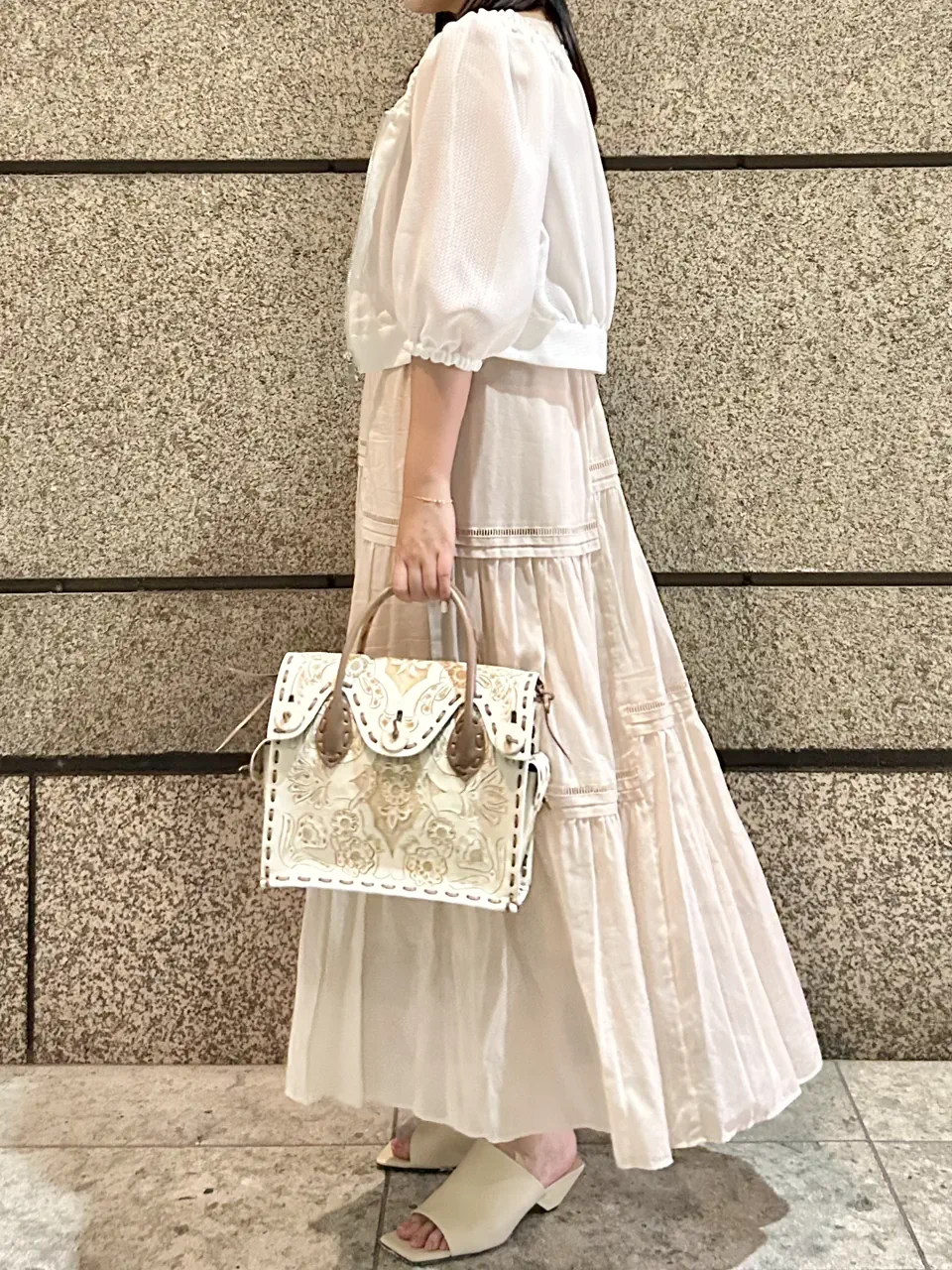 GRACE CONTINENTAL kikukawa コーディネート画像