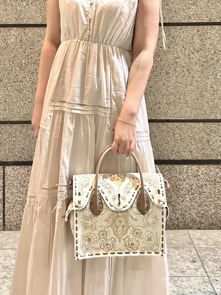 GRACE CONTINENTAL kikukawa コーディネート画像