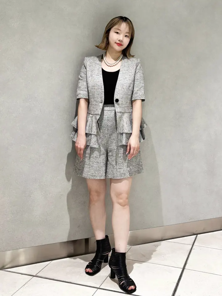 GRACE CONTINENTAL SAYUMI Nagashima コーディネート画像