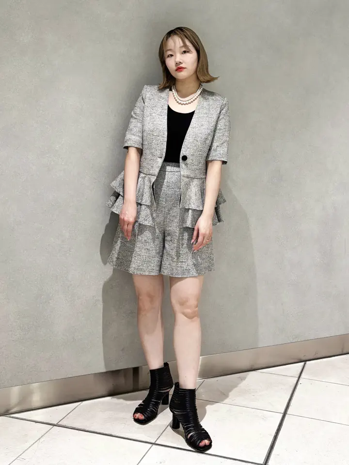 GRACE CONTINENTAL SAYUMI Nagashima コーディネート画像