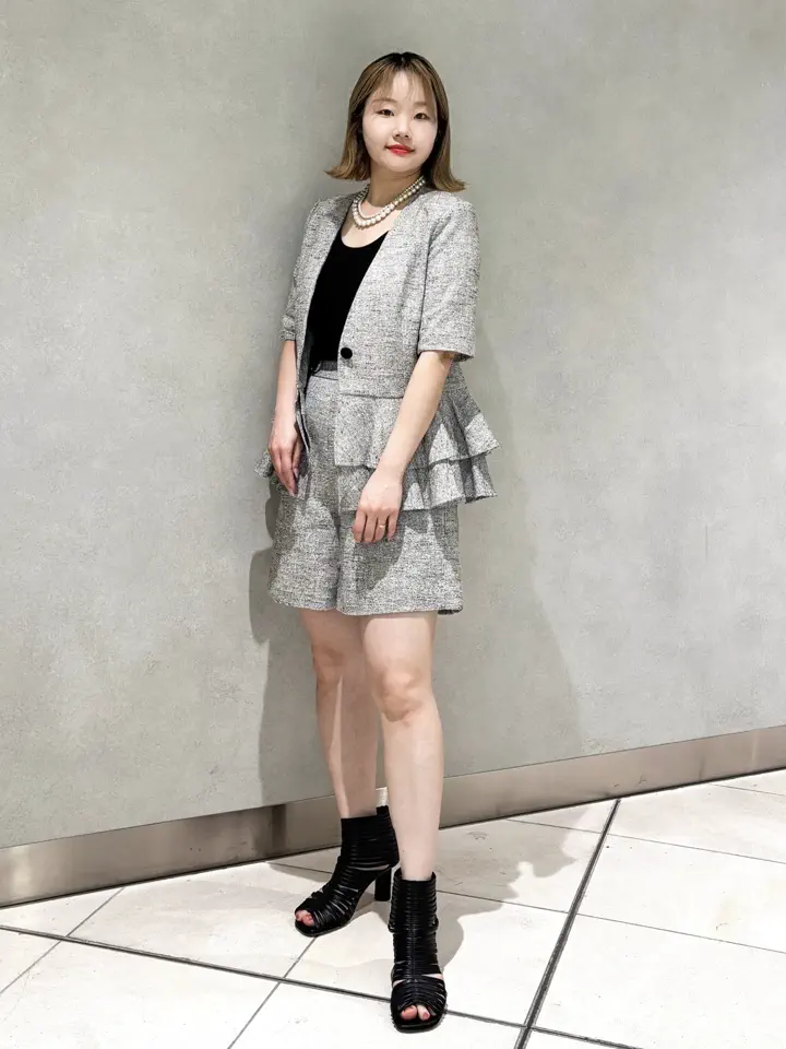 GRACE CONTINENTAL SAYUMI Nagashima コーディネート画像