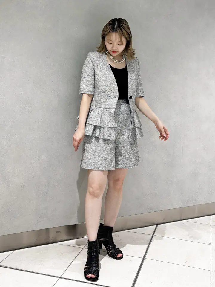 GRACE CONTINENTAL SAYUMI Nagashima コーディネート画像