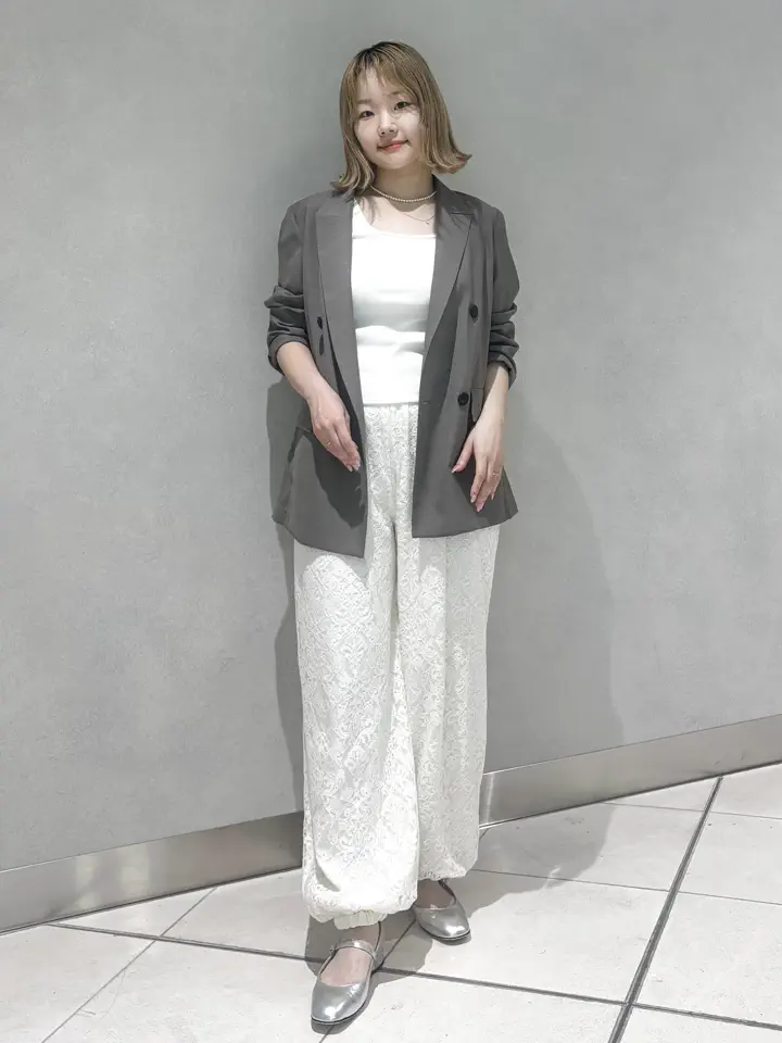 GRACE CONTINENTAL SAYUMI Nagashima コーディネート画像