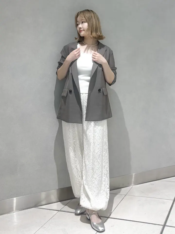 GRACE CONTINENTAL SAYUMI Nagashima コーディネート画像