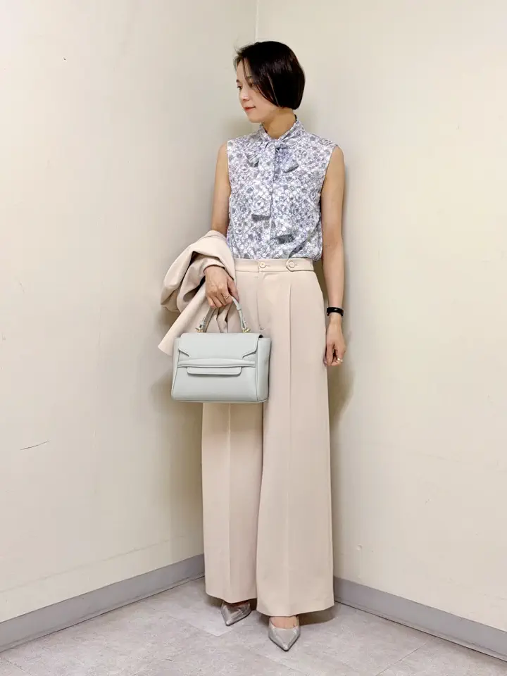 GRACE CONTINENTAL 亀田 未希 コーディネート画像