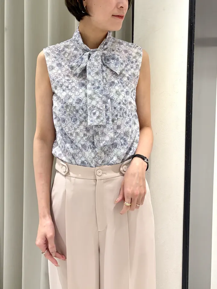 GRACE CONTINENTAL 亀田 未希 コーディネート画像