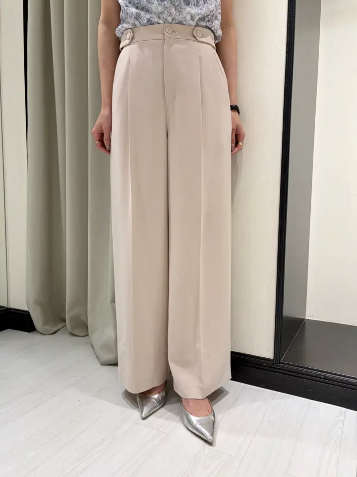 GRACE CONTINENTAL 亀田 未希 コーディネート画像