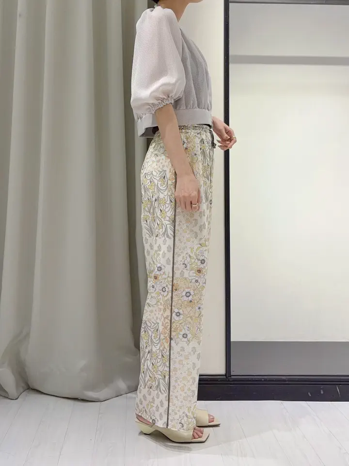 GRACE CONTINENTAL 亀田 未希 コーディネート画像