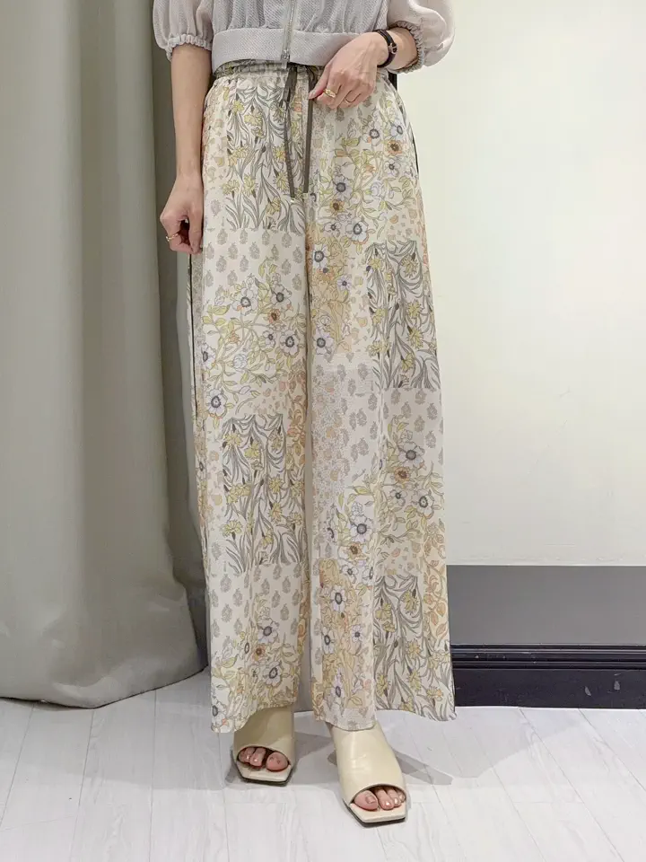 GRACE CONTINENTAL 亀田 未希 コーディネート画像