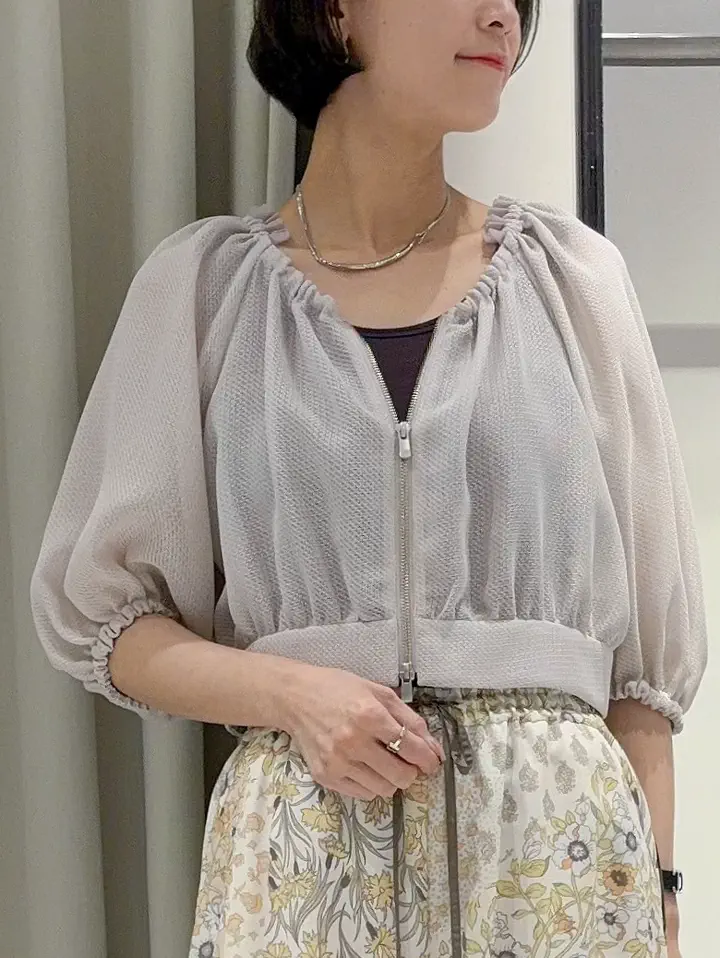 GRACE CONTINENTAL 亀田 未希 コーディネート画像