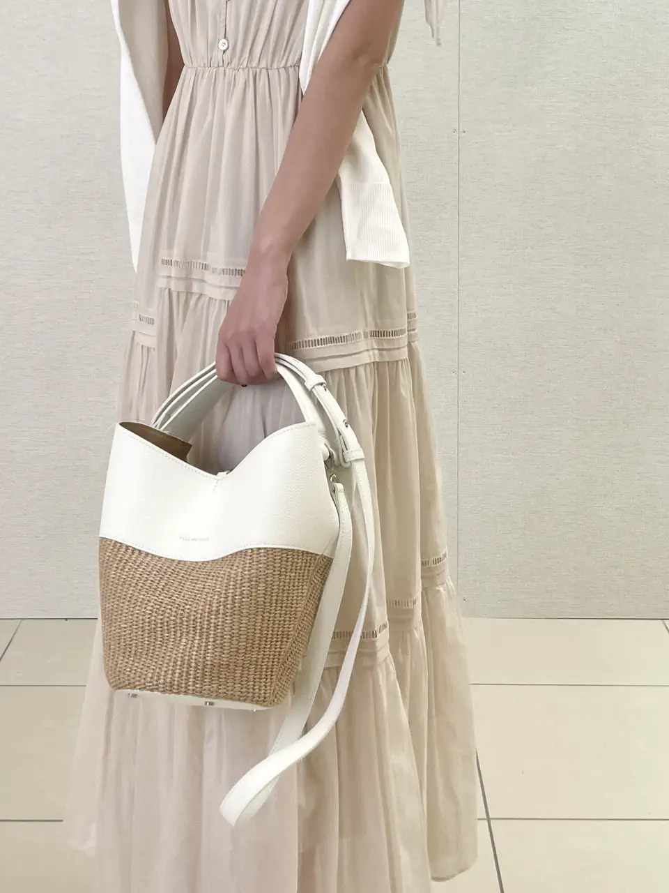 GRACE CONTINENTAL yoshi コーディネート画像