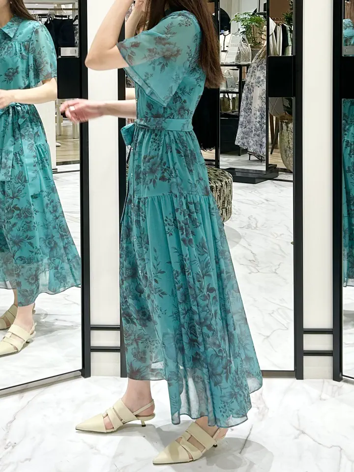 GRACE CONTINENTAL Wakazono コーディネート画像