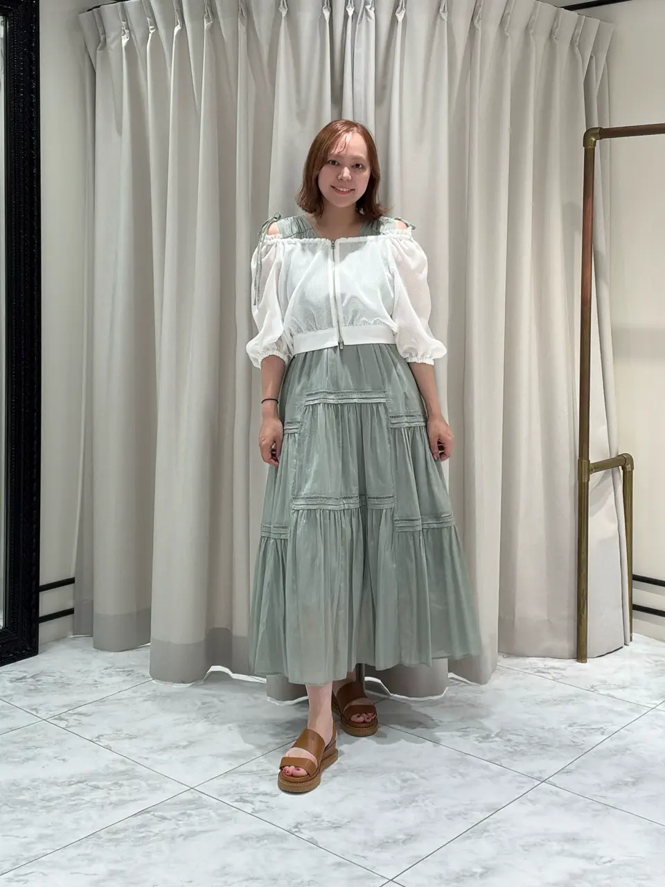 GRACE CONTINENTAL Izumi コーディネート画像