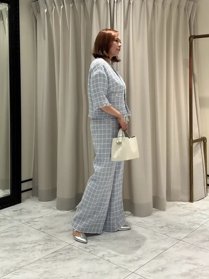 GRACE CONTINENTAL Izumi コーディネート画像