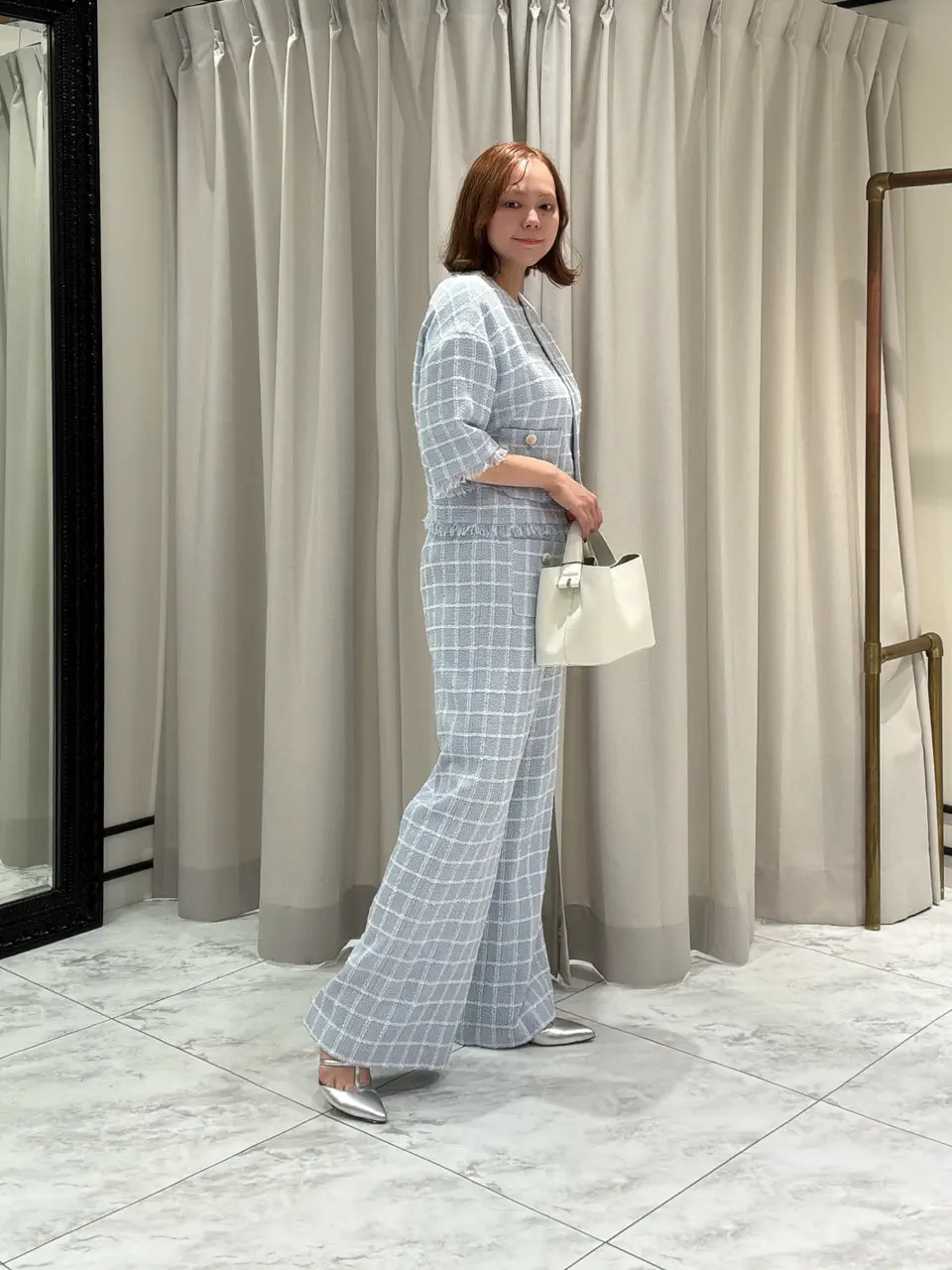 GRACE CONTINENTAL Izumi コーディネート画像