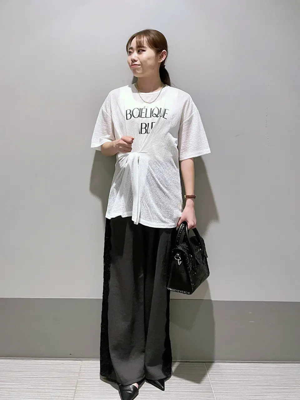 GRACE CONTINENTAL 細川　もなみ コーディネート画像