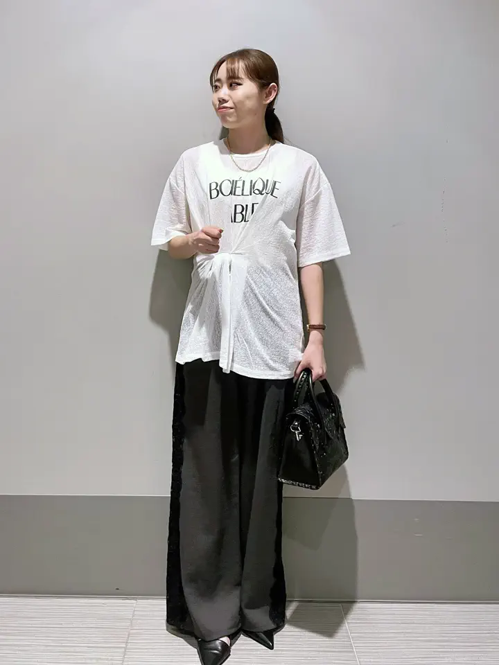 GRACE CONTINENTAL 細川　もなみ コーディネート画像