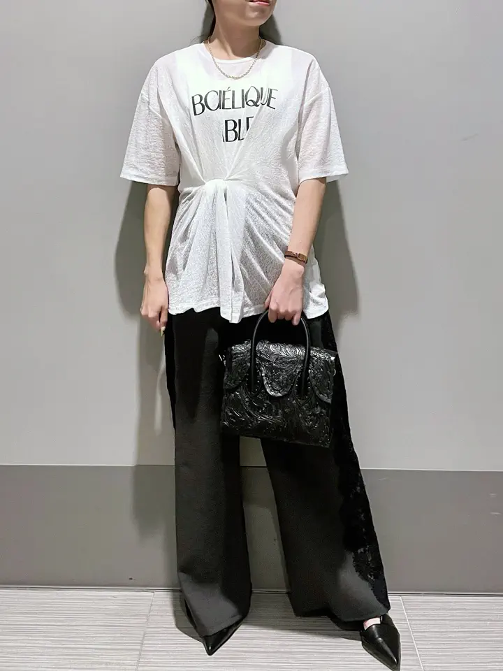 GRACE CONTINENTAL 細川　もなみ コーディネート画像