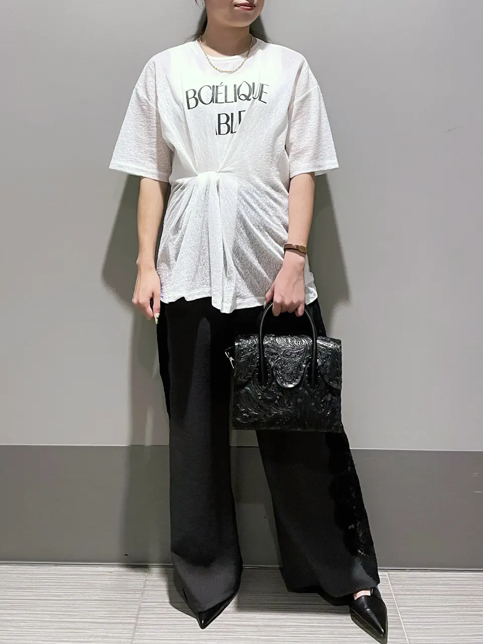 GRACE CONTINENTAL 細川　もなみ コーディネート画像