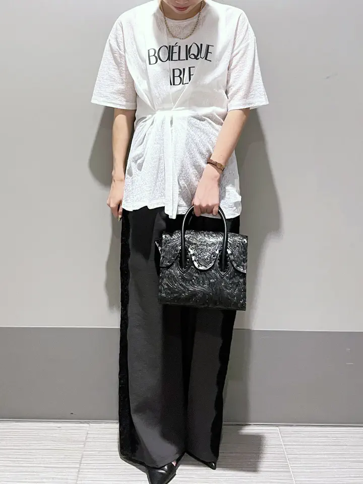 GRACE CONTINENTAL 細川　もなみ コーディネート画像